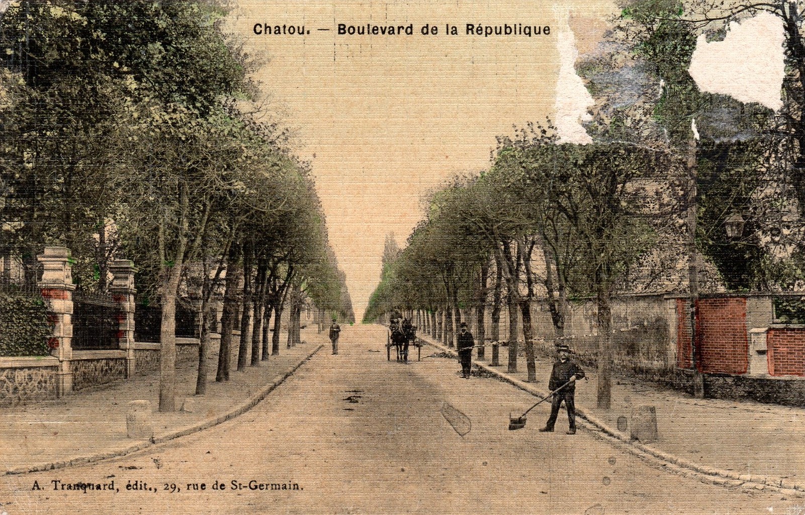 Chatou République 013 Boulevard de la République.jpg
